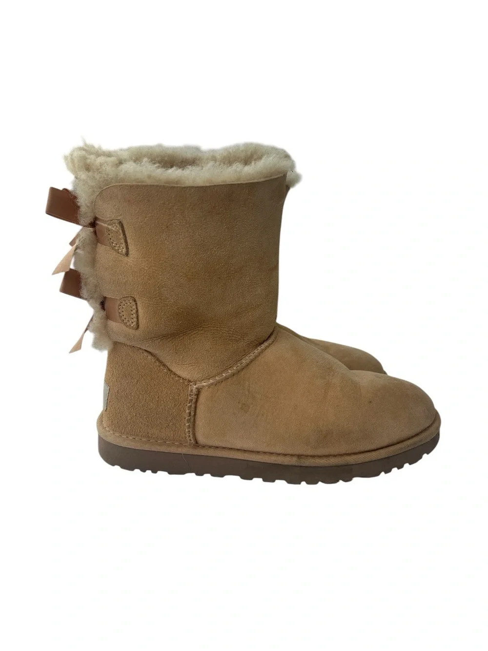 UGG Women’s Short Boots - Chestnut/Tan